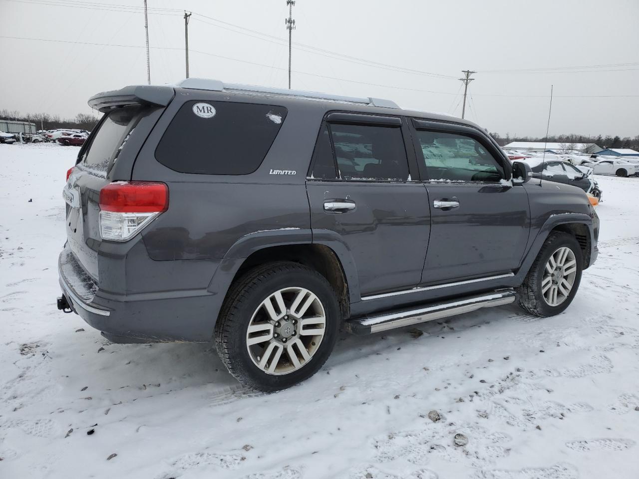 2011 TOYOTA 4RUNNER SR - Image 3