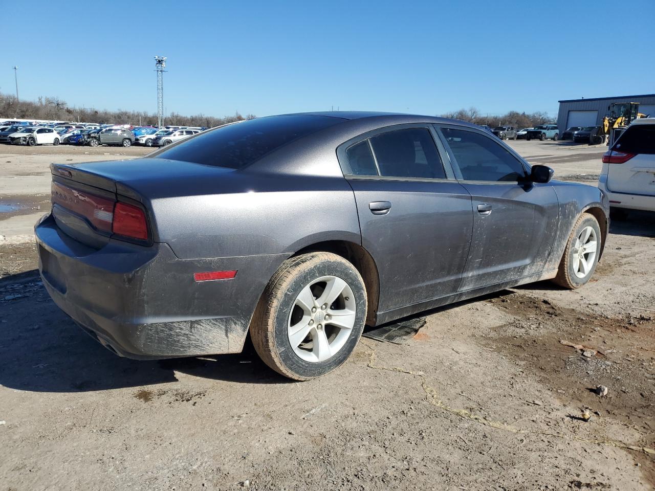 2014 DODGE CHARGER SE - Image 3