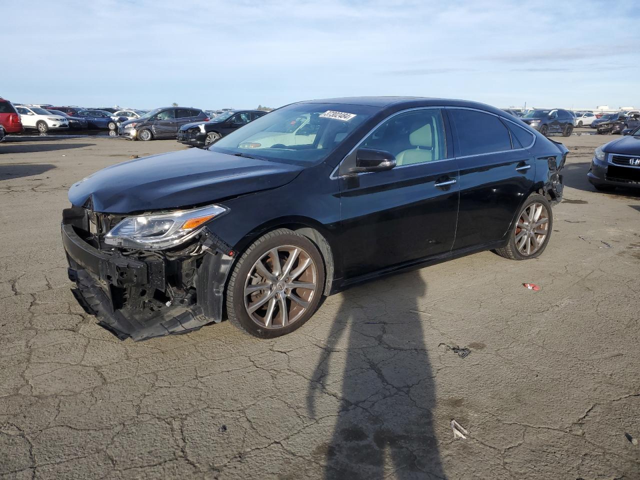 2015 TOYOTA AVALON XLE car image