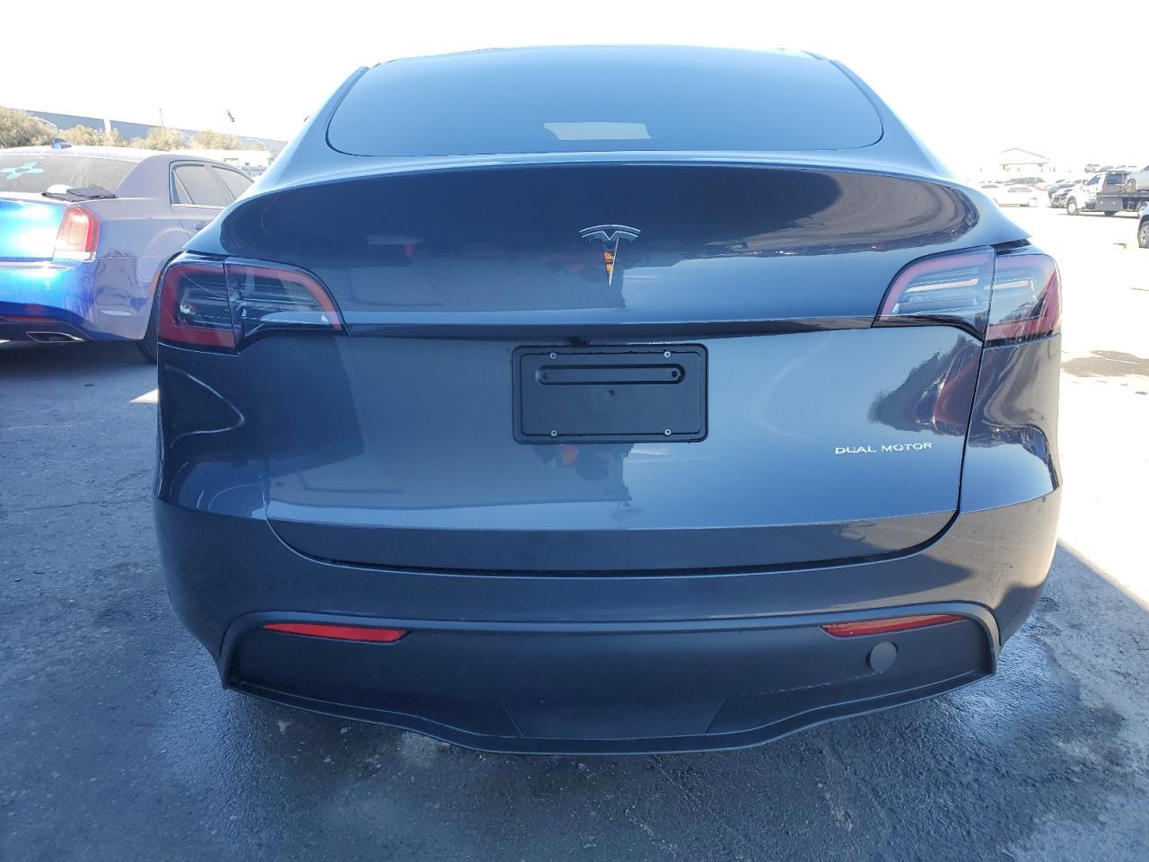 2023 TESLA MODEL Y - Фото 6