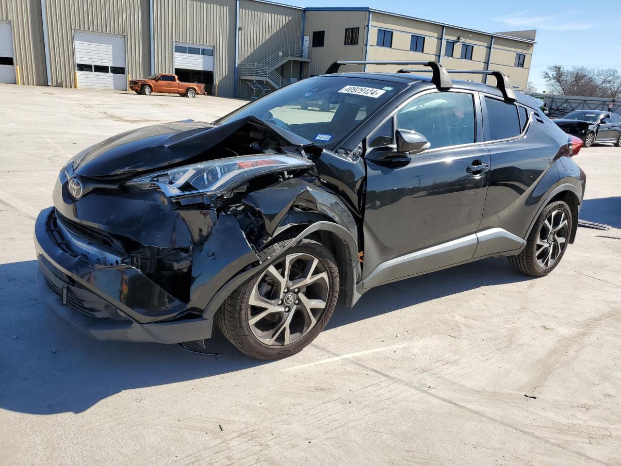 2018 TOYOTA C-HR XLE
