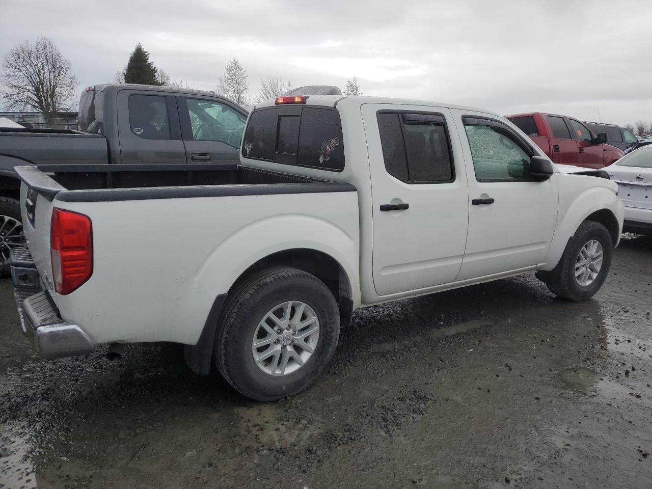 2019 NISSAN FRONTIER S - Фото 3