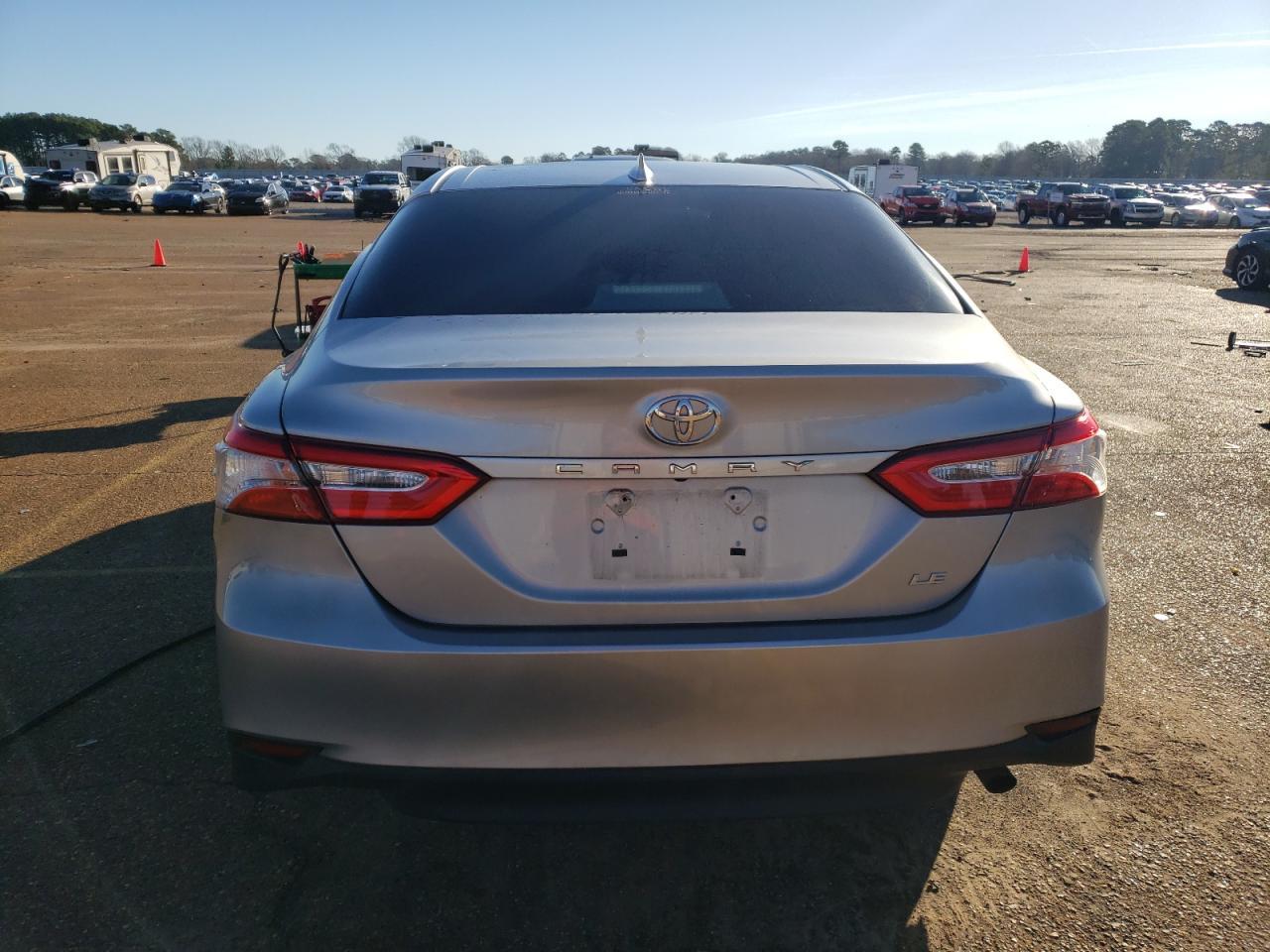 2019 TOYOTA CAMRY L - Image 6