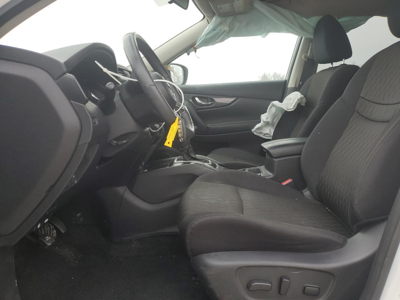 2017 NISSAN ROGUE SV - Фото 7
