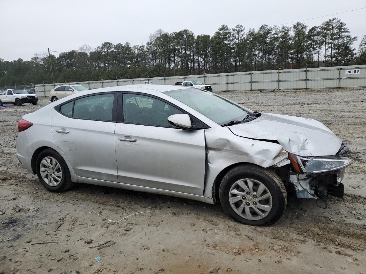 2019 HYUNDAI ELANTRA SE - Фото 4