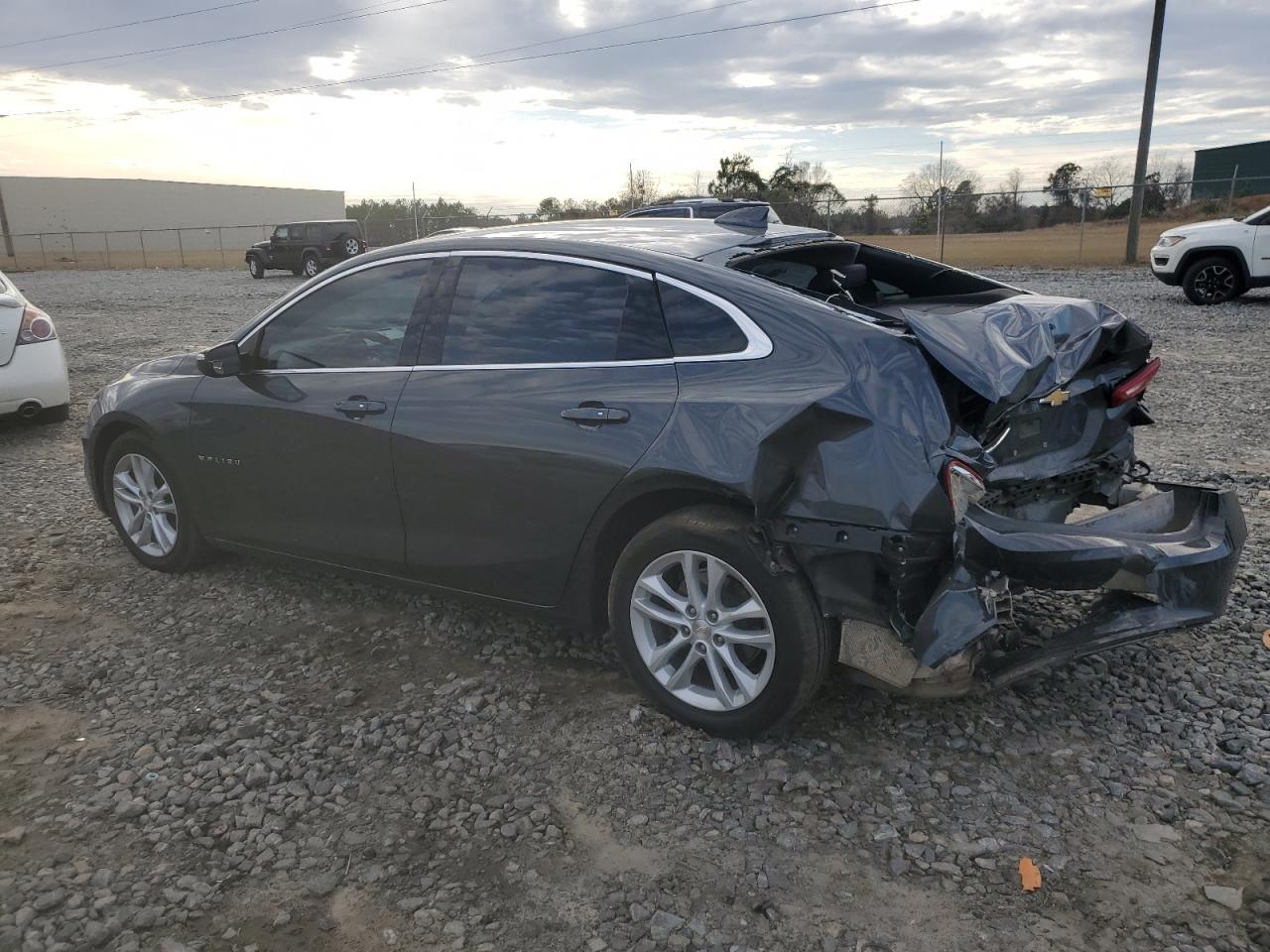 2017 CHEVROLET MALIBU LT - Фото 2