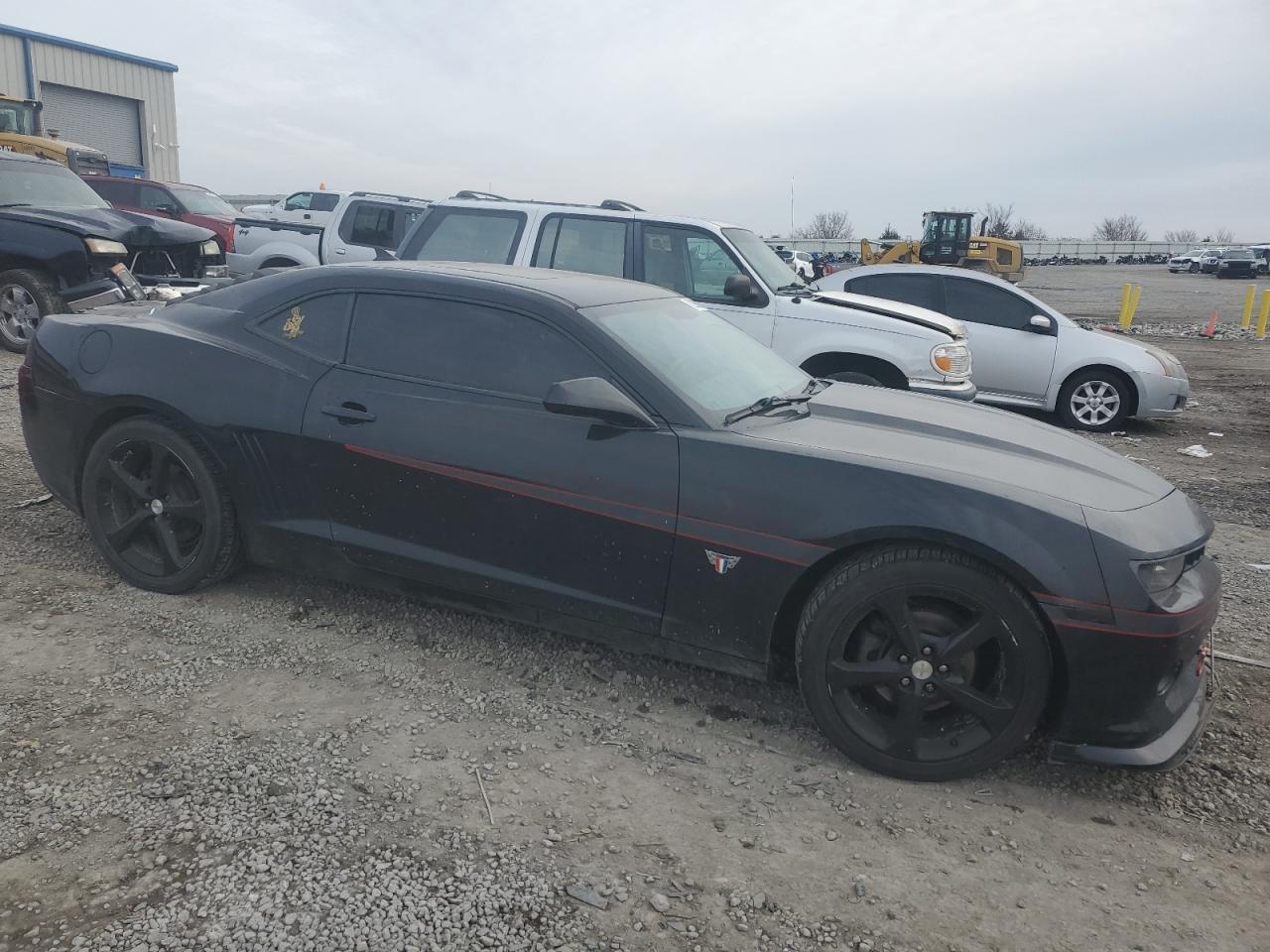 2015 CHEVROLET CAMARO LT - Image 4