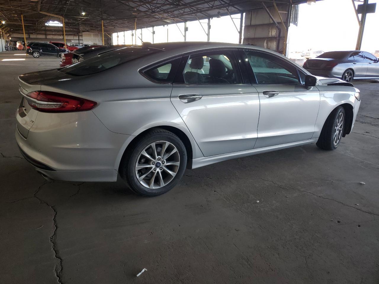 2017 FORD FUSION SE - Фото 3