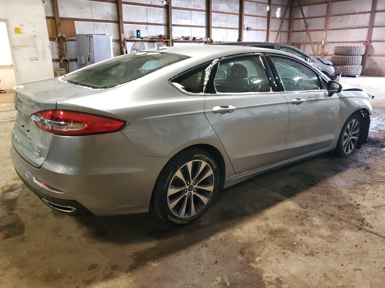 2020 FORD FUSION SE - Фото 3