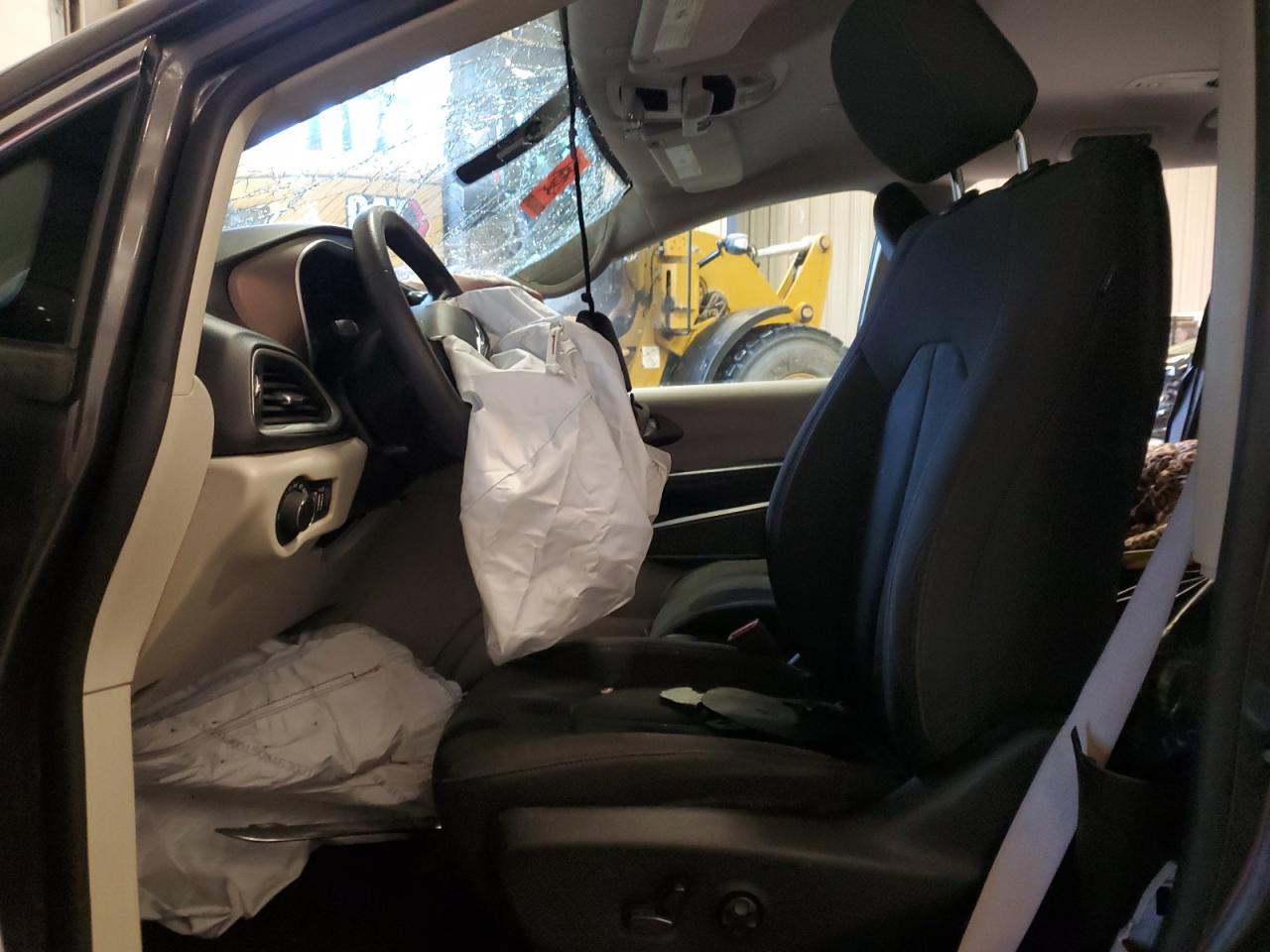 2017 CHRYSLER PACIFICA T - Фото 7