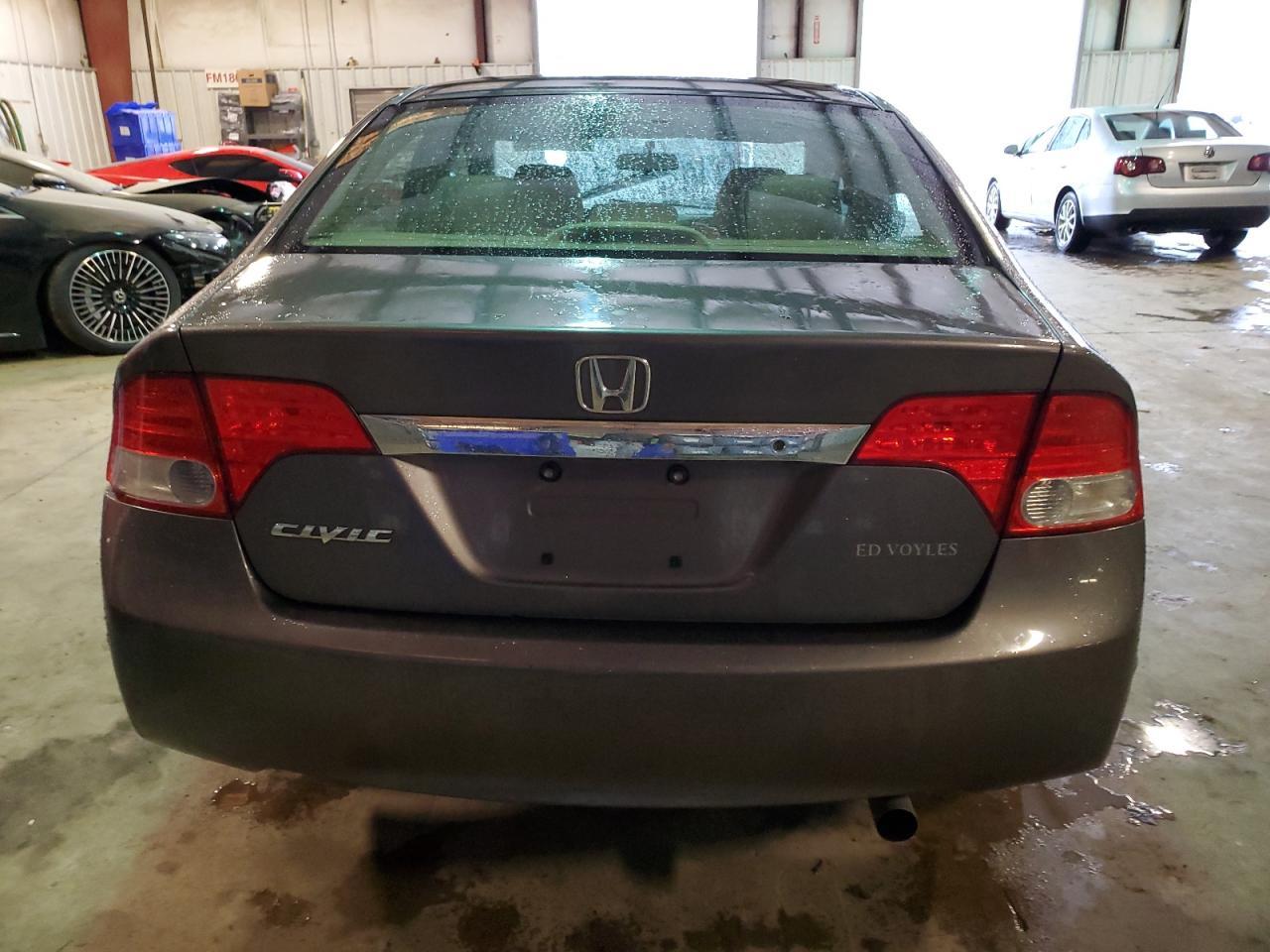 2011 HONDA CIVIC LX - Фото 6