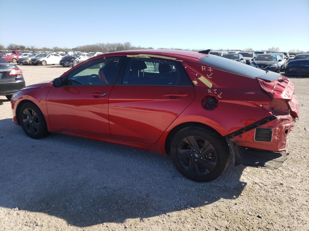 2022 HYUNDAI ELANTRA SE - Фото 2