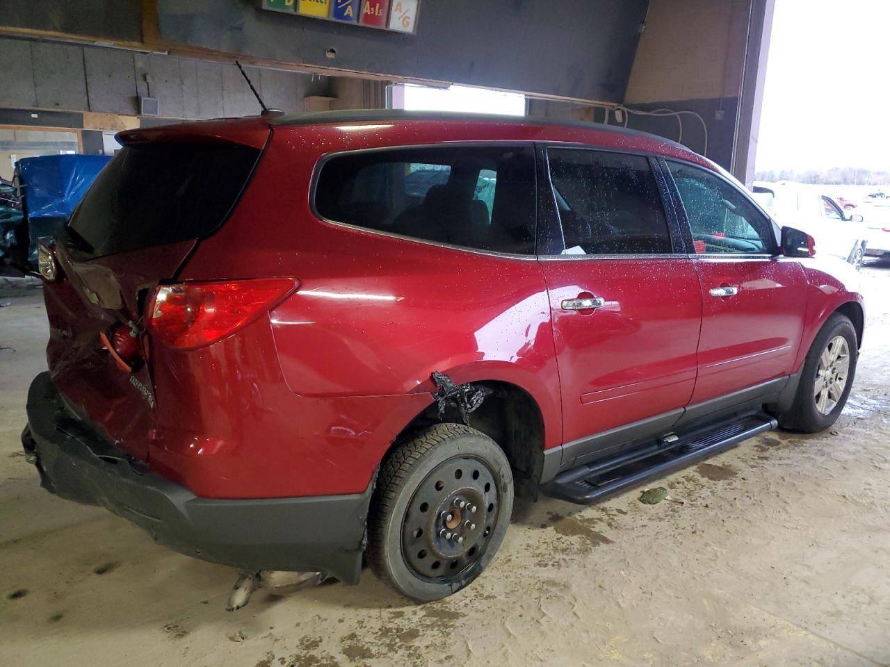2012 CHEVROLET TRAVERSE L - Image 3