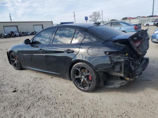 2017 Alfa Romeo Giulia Ti - Фото 2