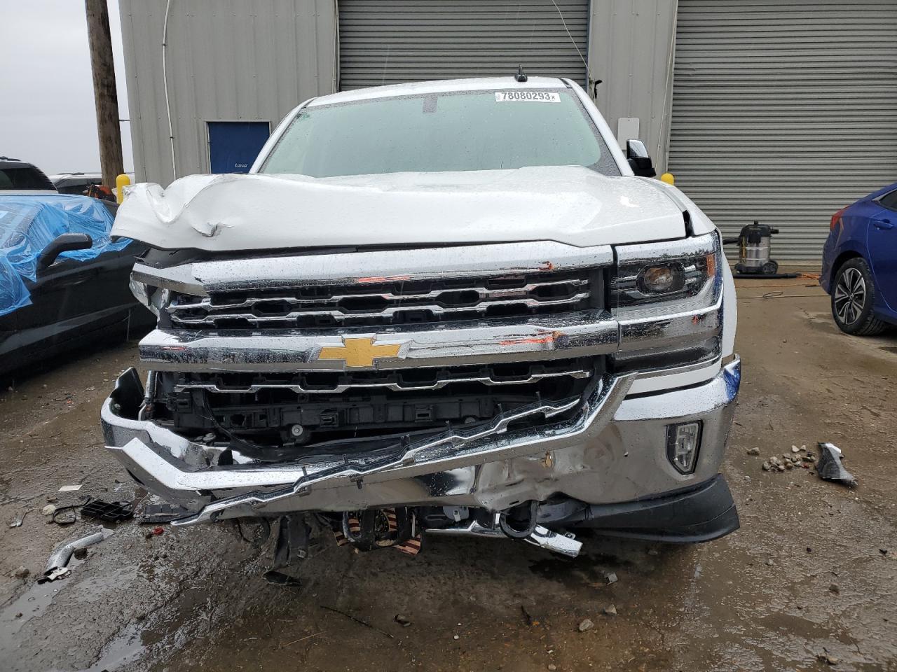 2018 CHEVROLET SILVERADO - Image 5