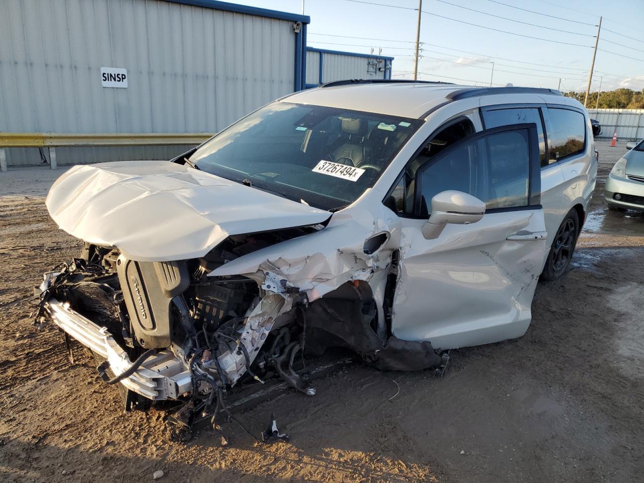 2021 CHRYSLER PACIFICA H car image