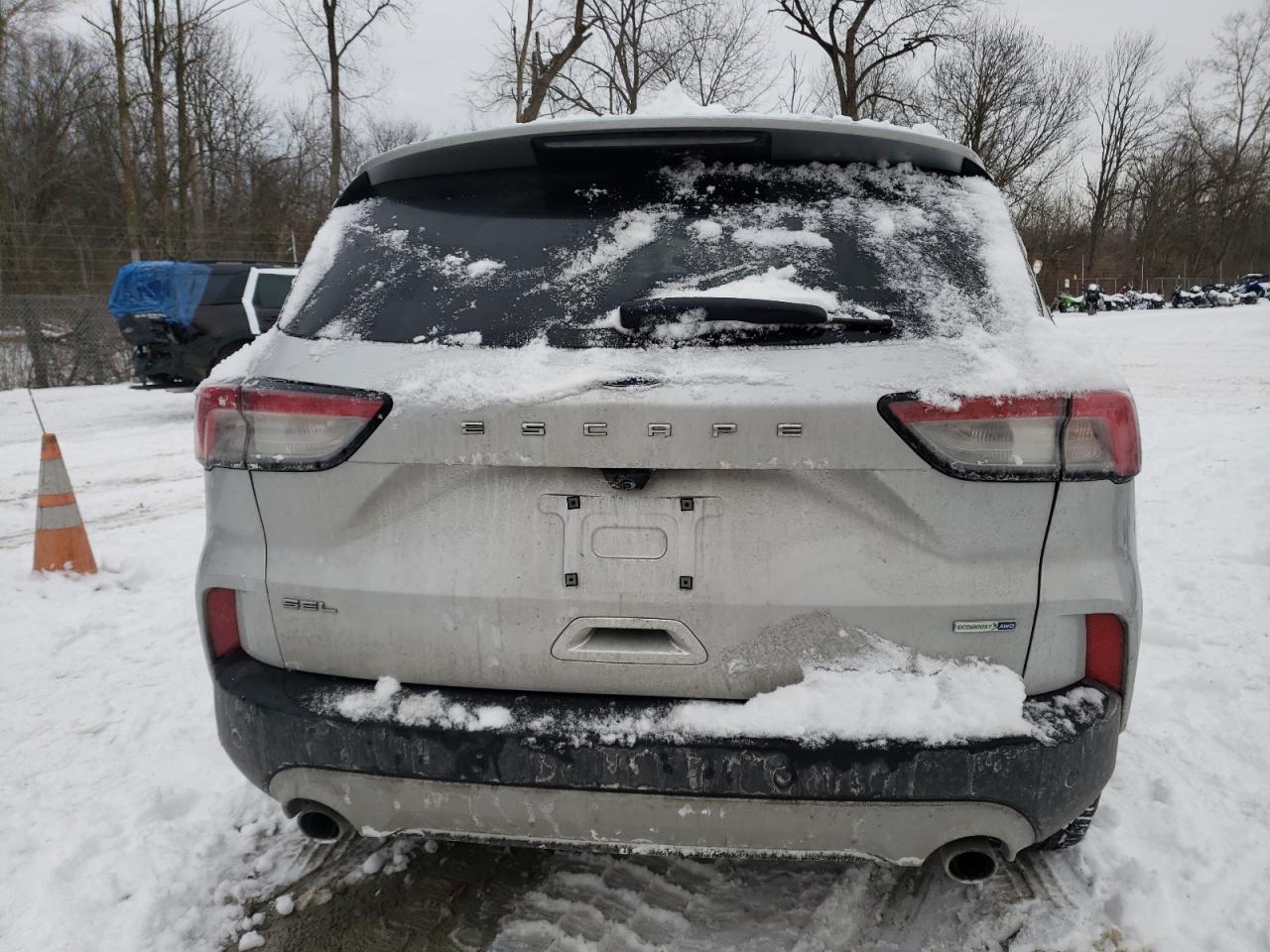 2020 FORD ESCAPE SEL - Image 6