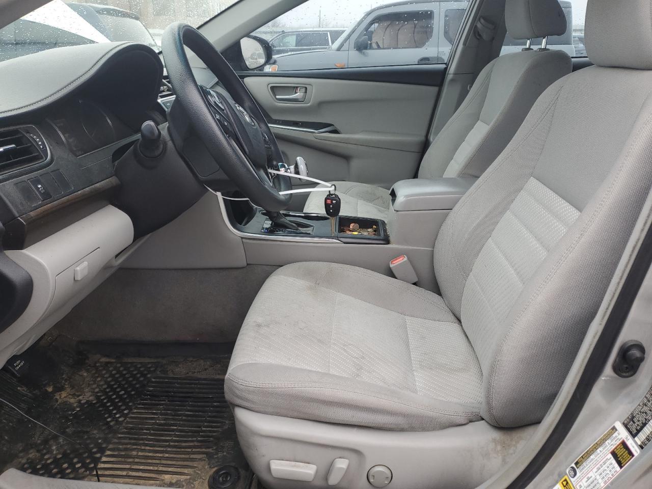 2016 TOYOTA CAMRY LE - Фото 7
