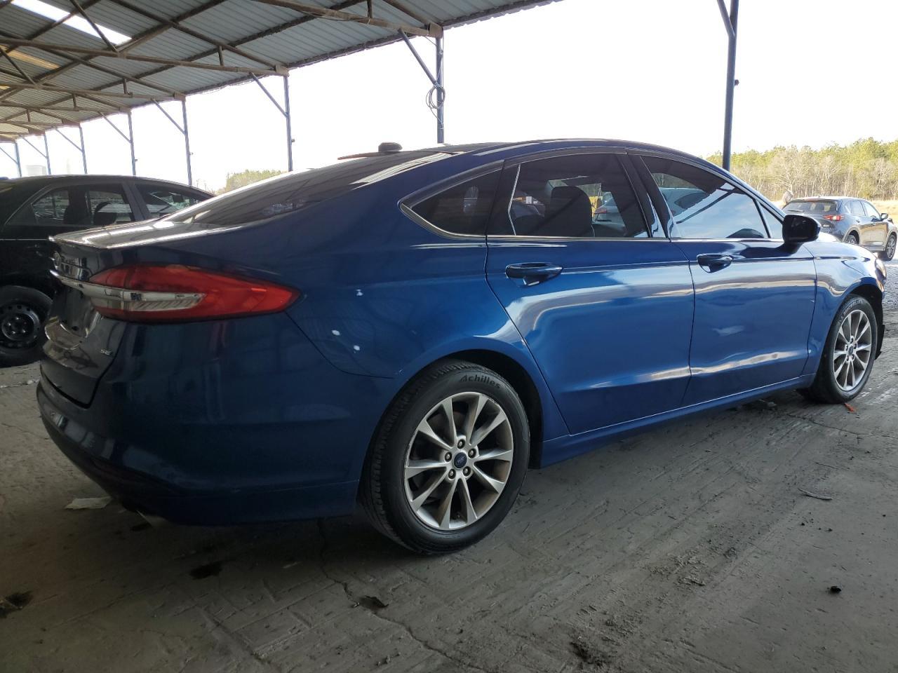 2017 FORD FUSION SE - Image 3