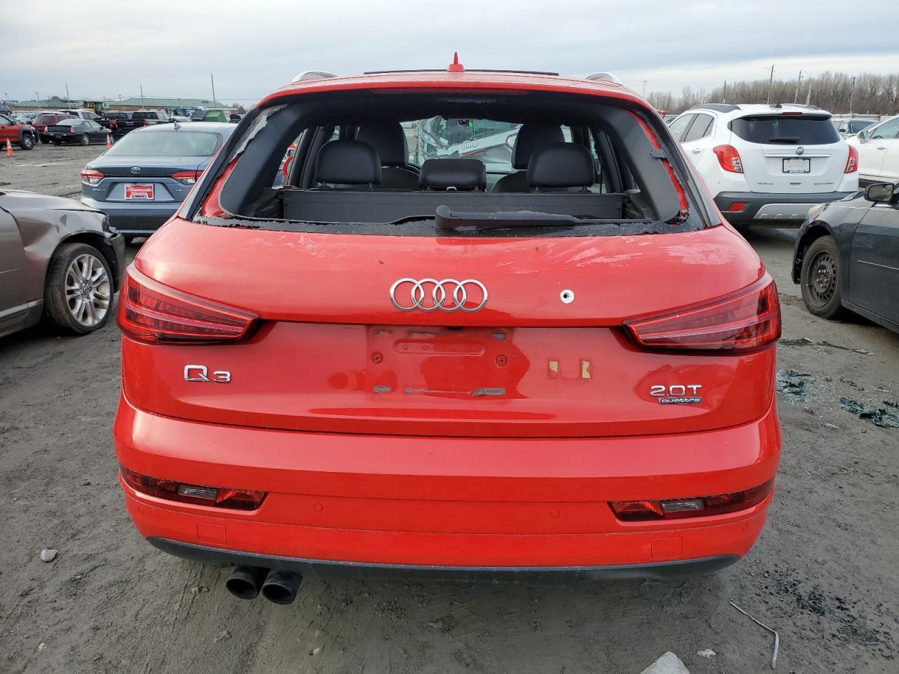 2016 AUDI Q3 - Фото 6