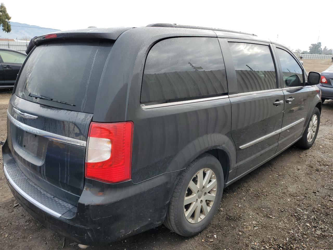 2014 CHRYSLER TOWN & COU - Фото 3