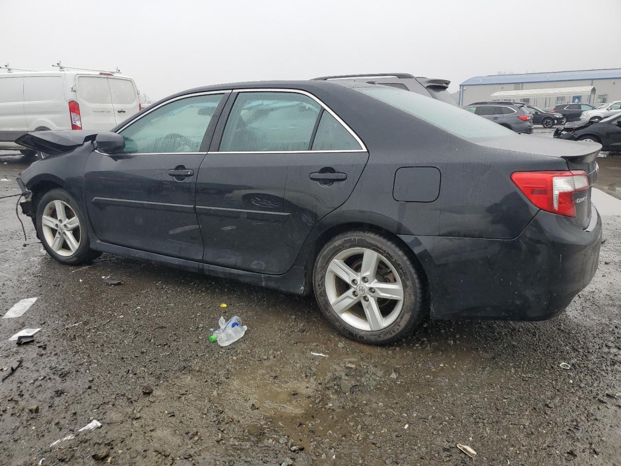 2013 TOYOTA CAMRY L - Фото 2