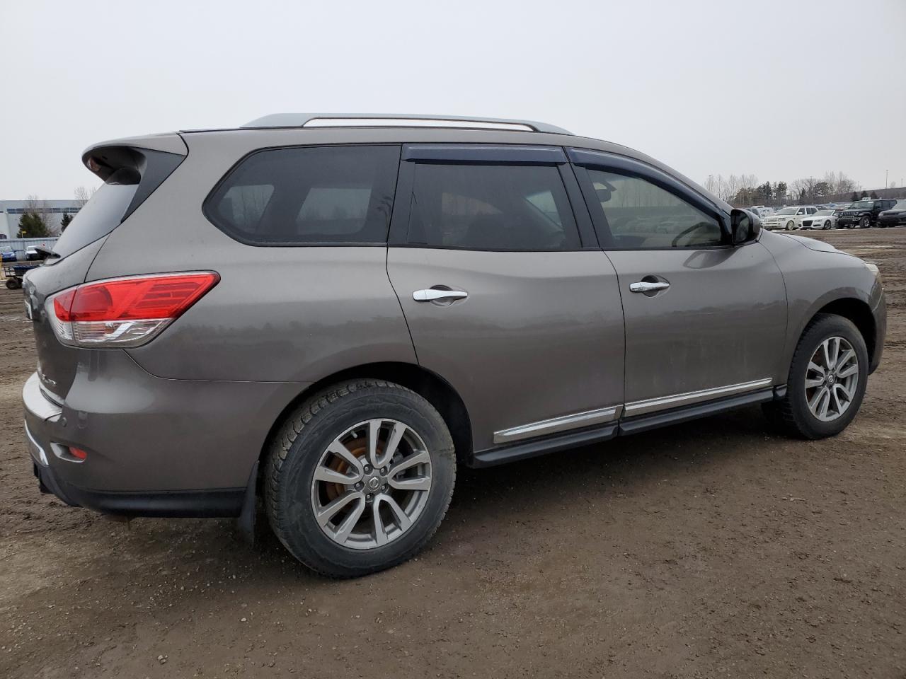 2013 NISSAN PATHFINDER - Фото 3