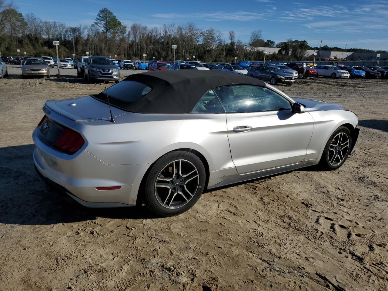 2018 FORD MUSTANG - Image 3