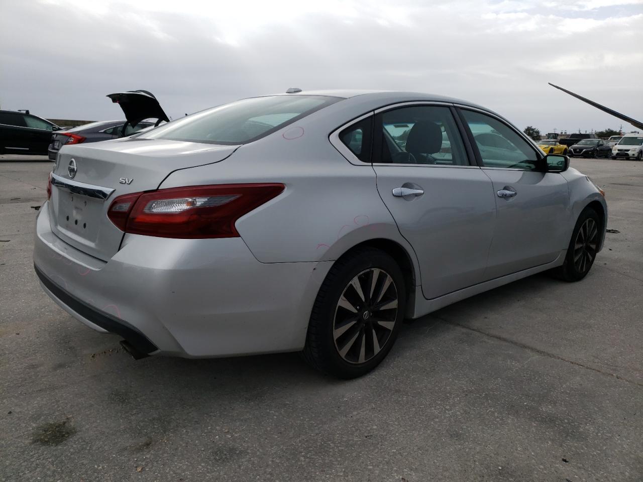 2018 NISSAN ALTIMA 2.5 - Фото 3