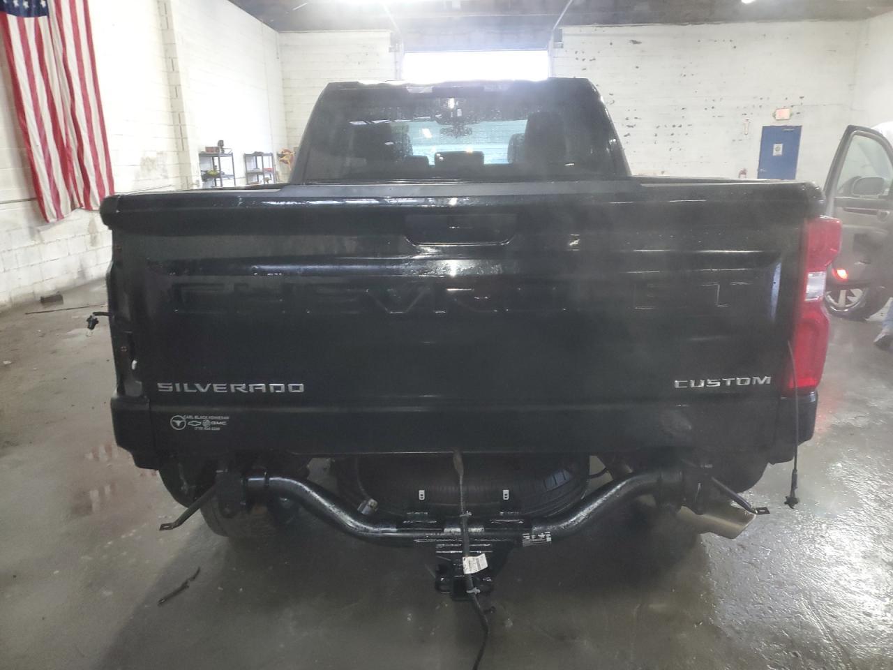 2021 CHEVROLET SILVERADO - Фото 6