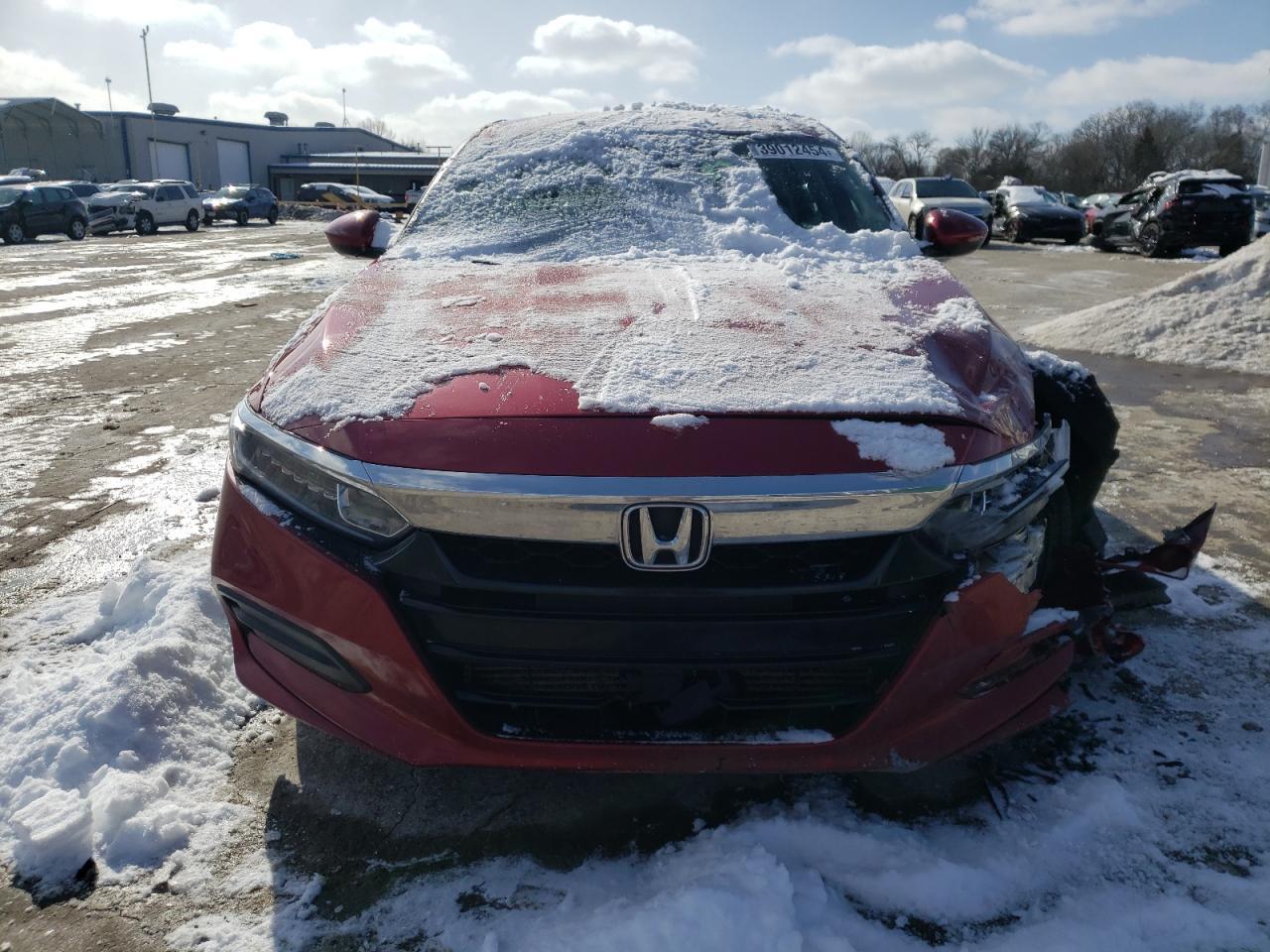 2018 HONDA ACCORD LX - Image 5