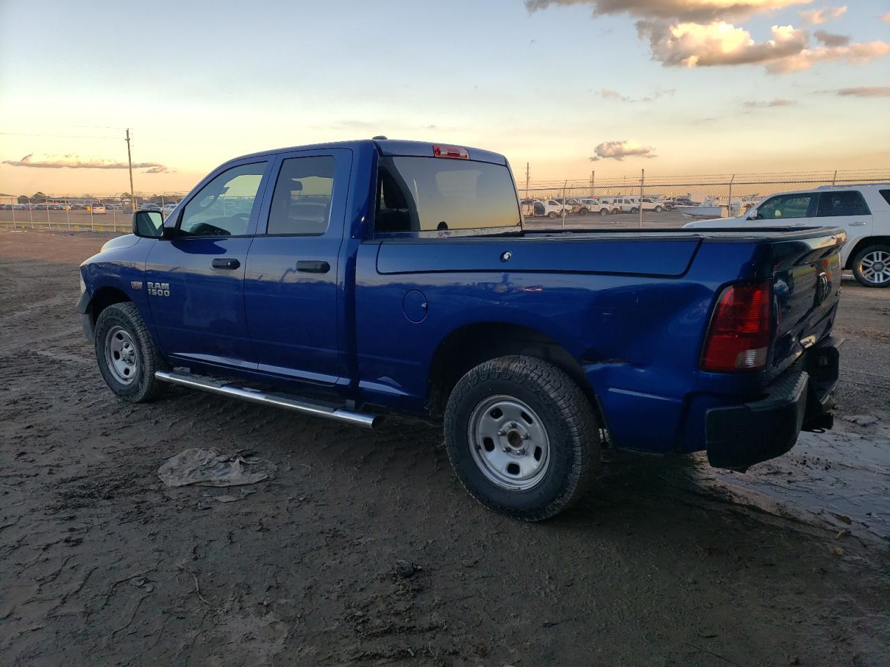 2015 RAM 1500 ST - Image 2
