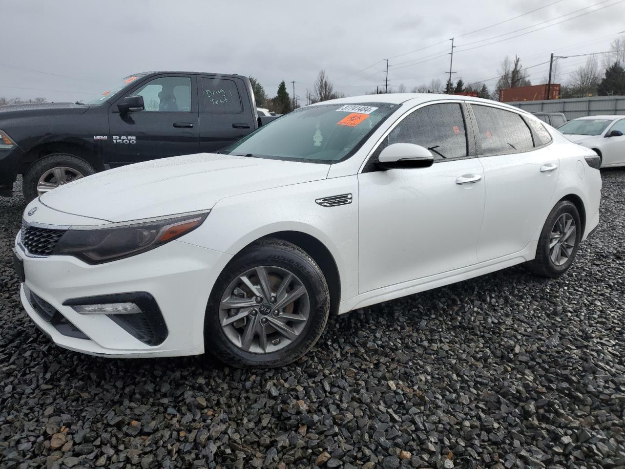 2019 KIA OPTIMA LX car image