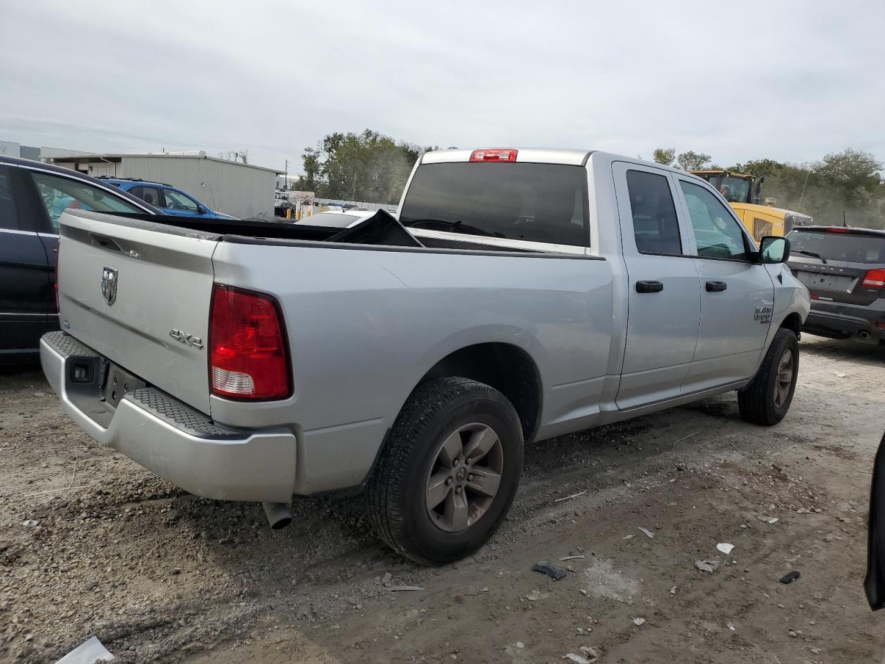 2019 RAM 1500 CLASS - Image 3