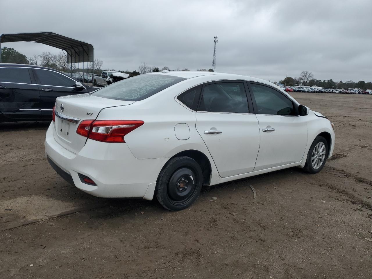 2018 NISSAN SENTRA S - Фото 3