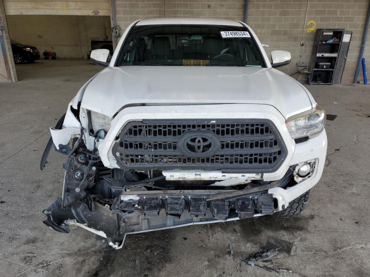 2017 TOYOTA TACOMA DOU - Фото 5