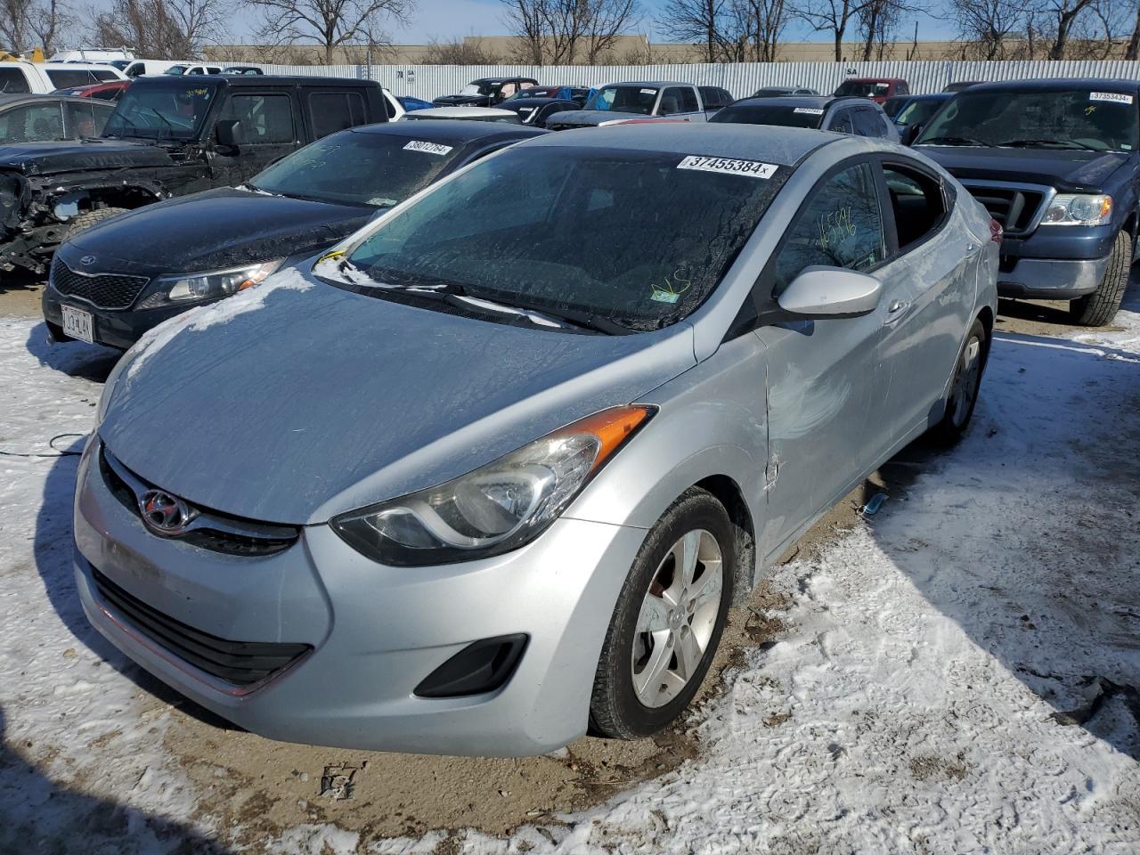 2013 HYUNDAI ELANTRA GL