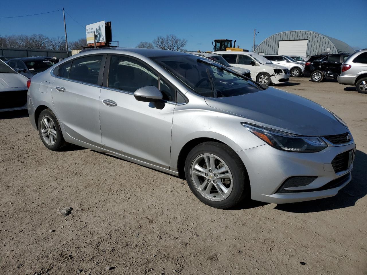 2016 CHEVROLET CRUZE LT - Фото 4