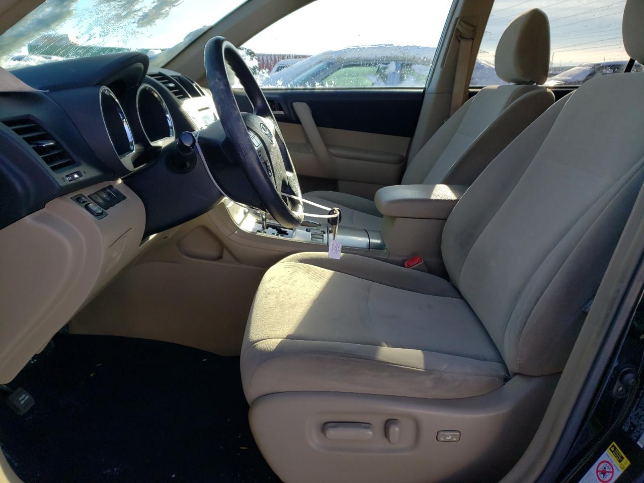 2012 TOYOTA HIGHLANDER - Image 7
