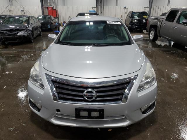 2015 Nissan Altima 2.5 - Image 5