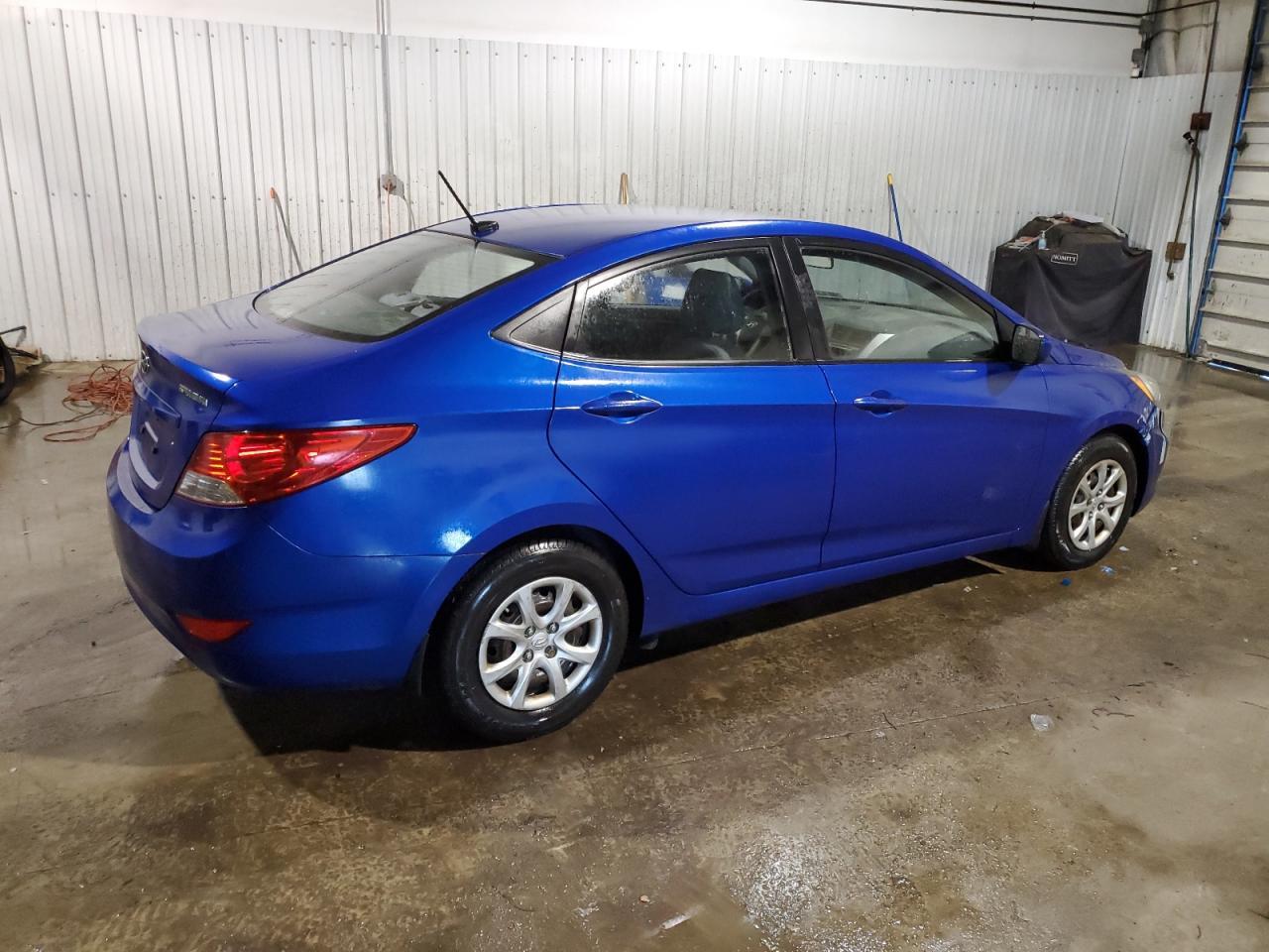 2014 HYUNDAI ACCENT GLS - Фото 3