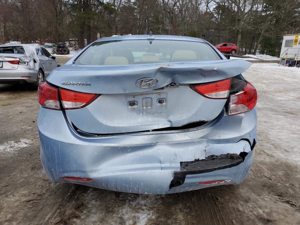 2013 HYUNDAI ELANTRA GL - Image 6