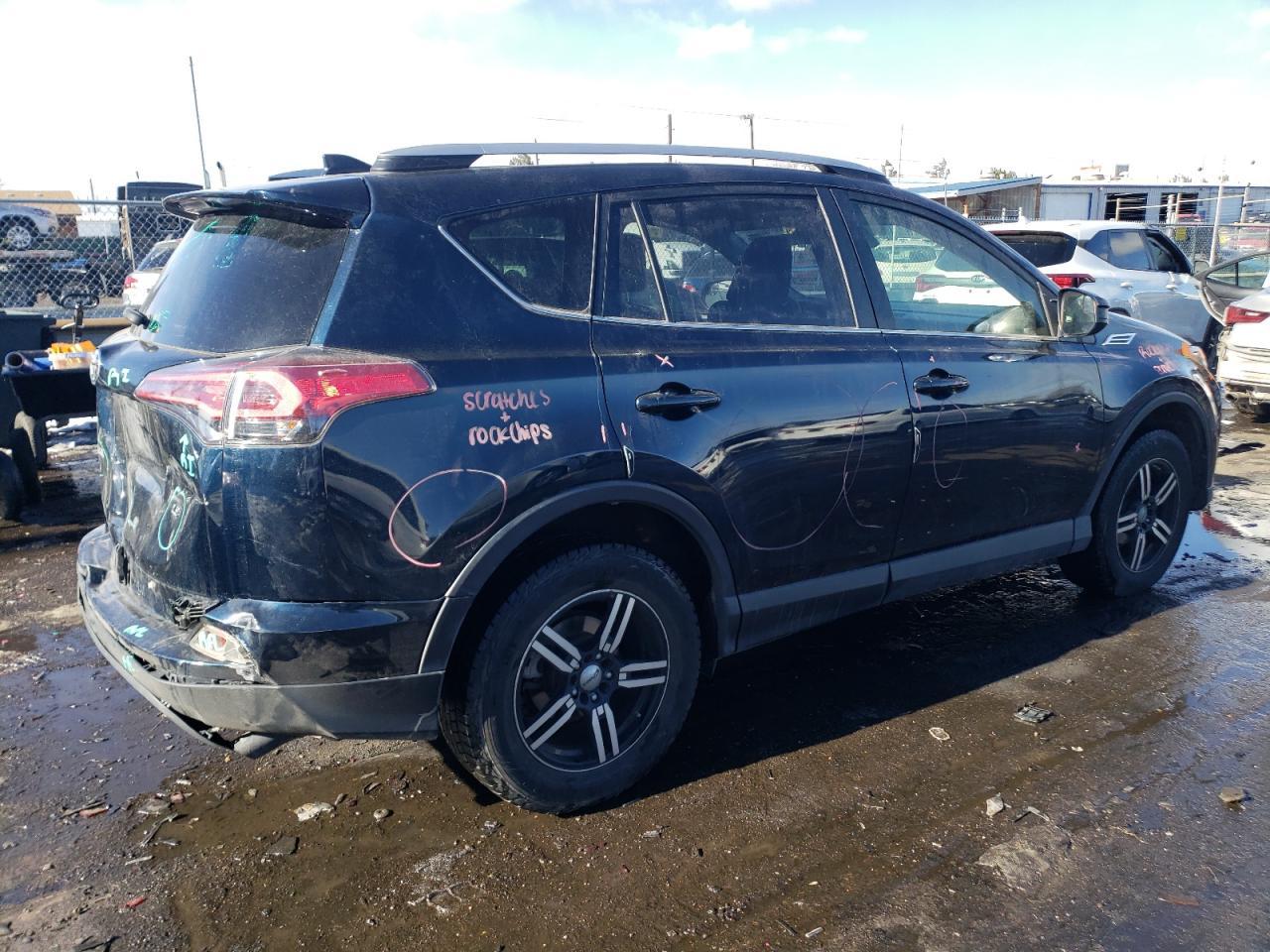 2017 TOYOTA RAV4 LE - Фото 3