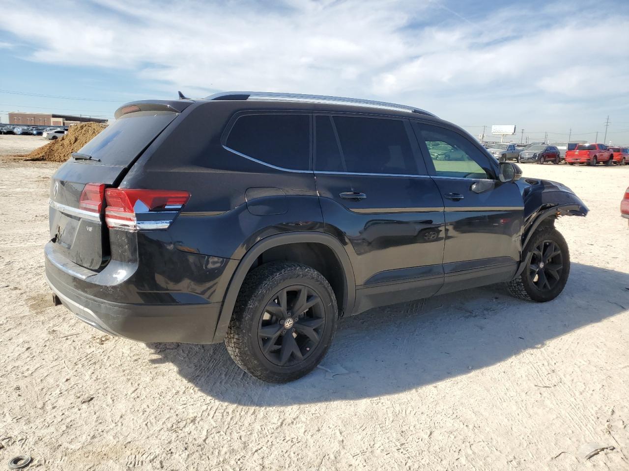 2018 VOLKSWAGEN ATLAS SE - Фото 3