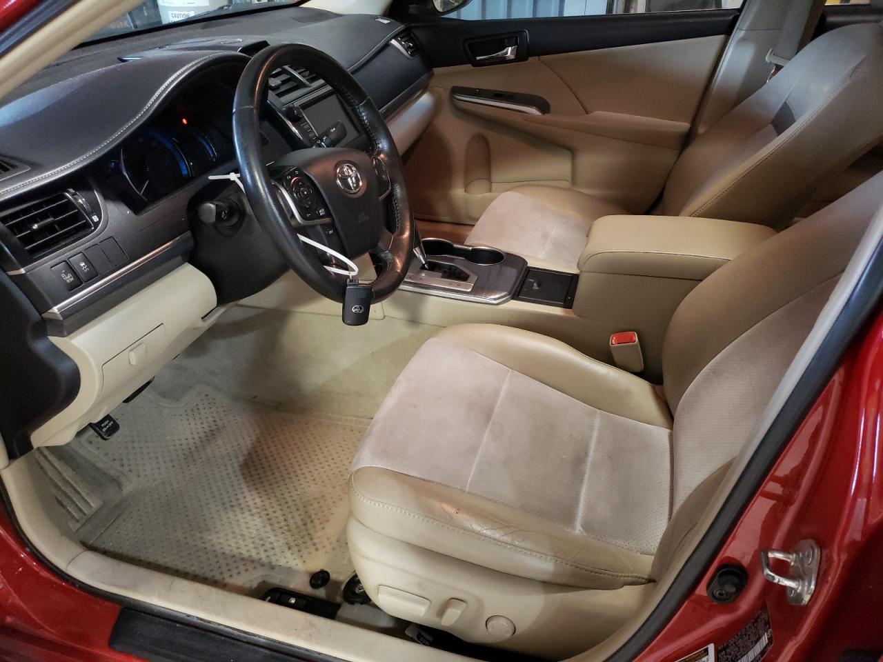 2012 TOYOTA CAMRY HYBR - Фото 7