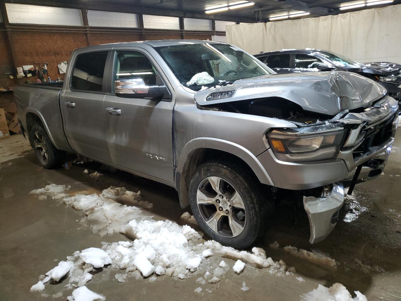 2019 RAM 1500 LARAM - Фото 4