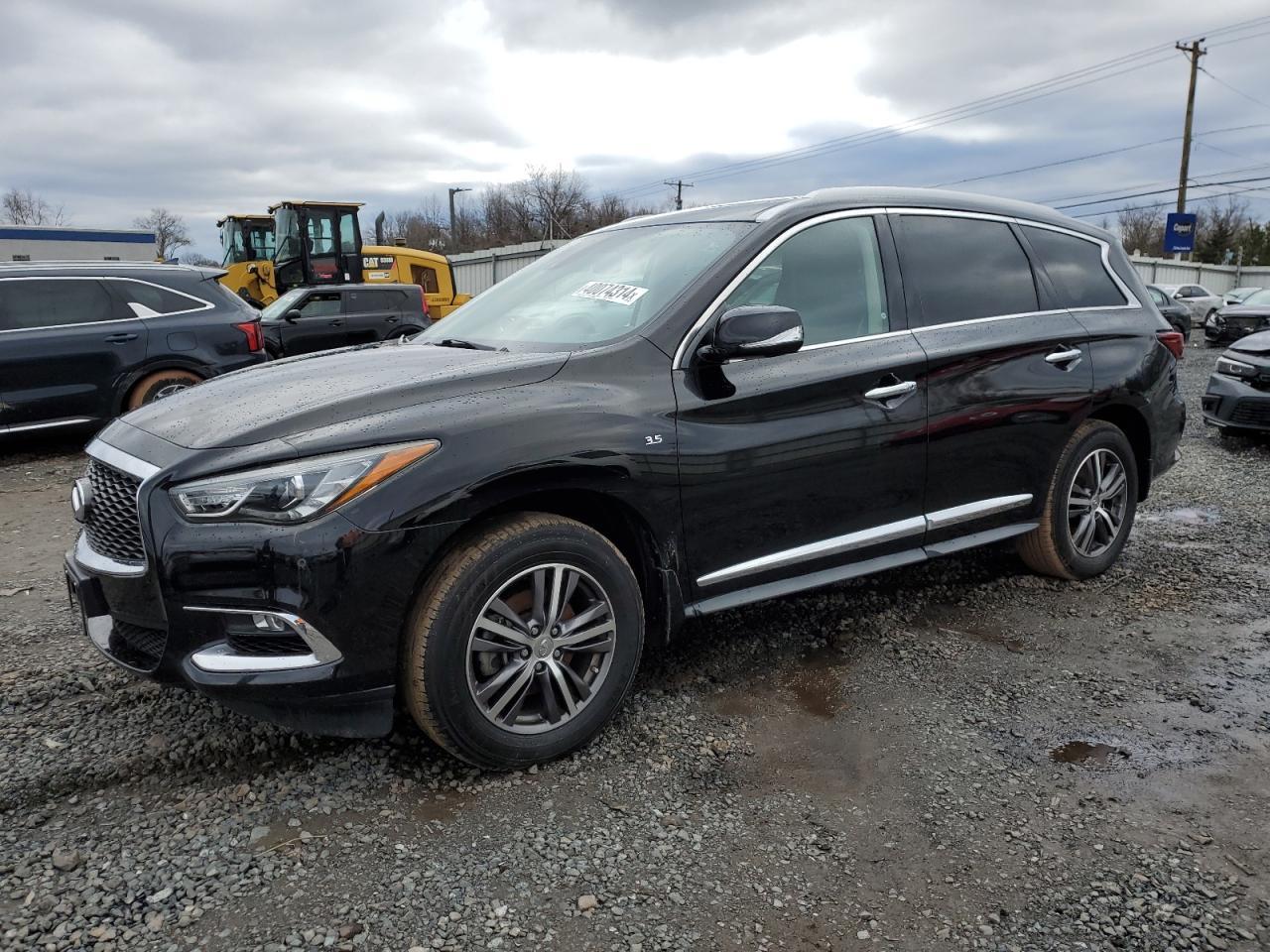 2019 INFINITI QX60 LUXE