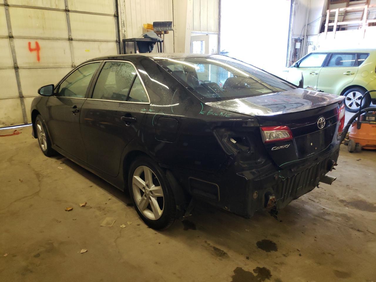 2012 TOYOTA CAMRY BASE - Фото 2