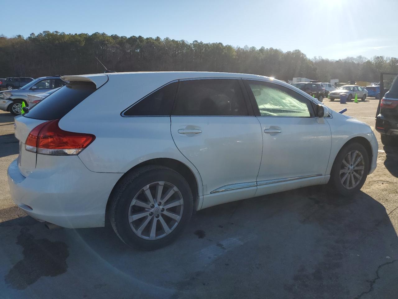 2011 TOYOTA VENZA - Фото 3