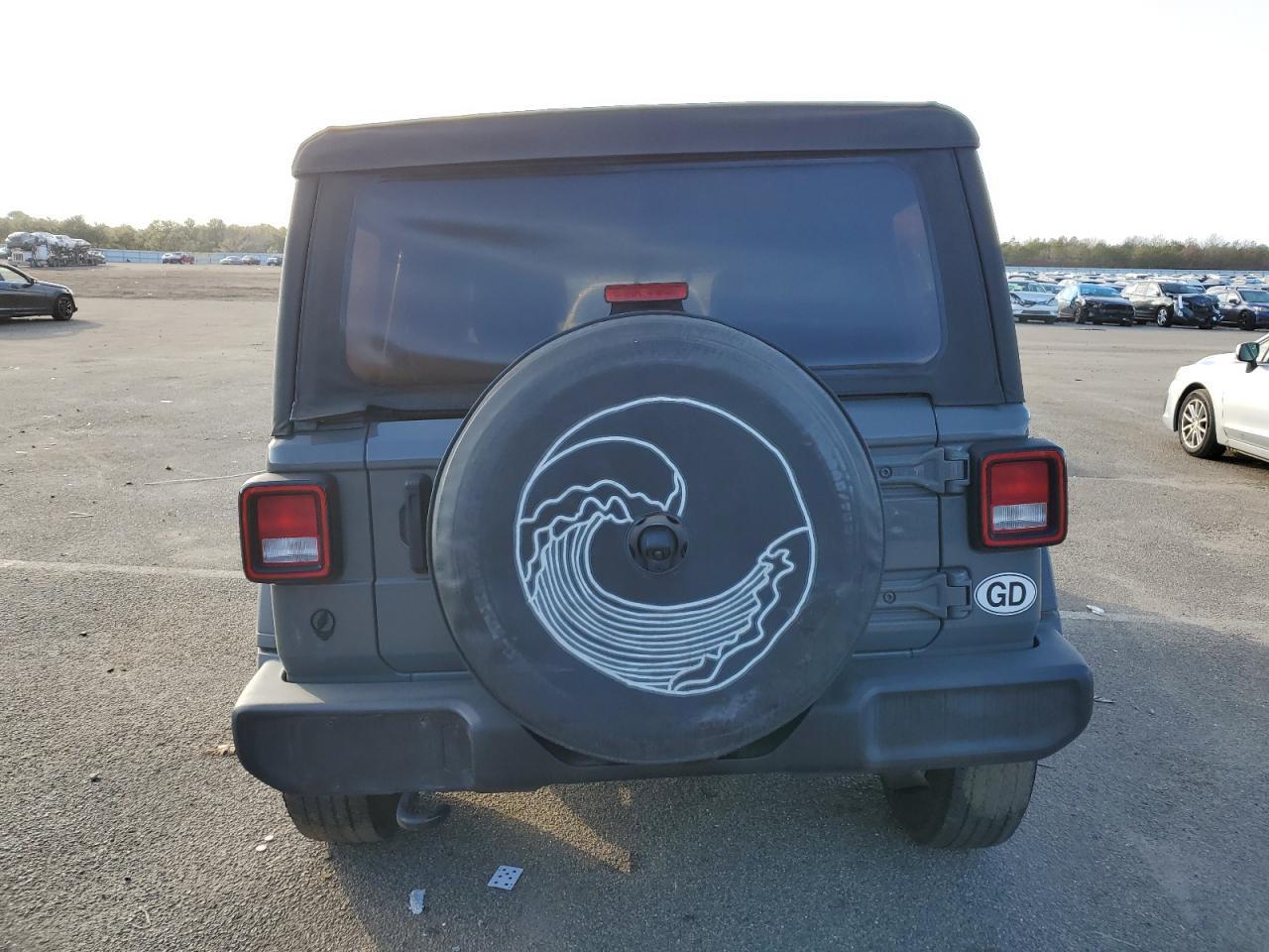 2021 JEEP WRANGLER U - Image 6
